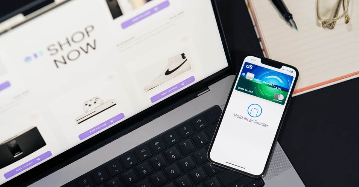 De Bonuskaart-barcode in Apple Wallet op een iPhone